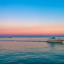 Boat-on-water-sunset_GettyImages.jpg