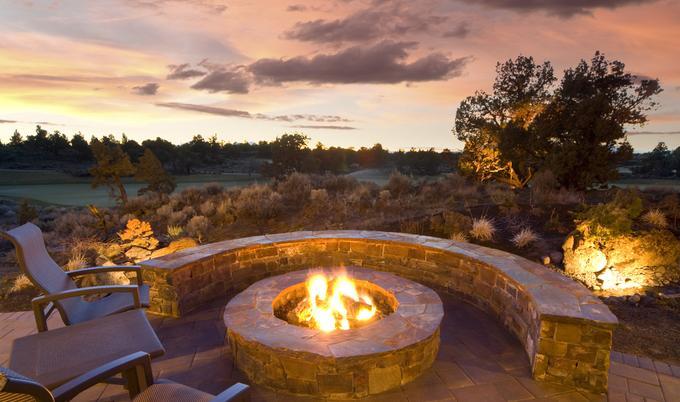 Backyard Fire Pit Safety Tips And, Fire Pit Distance From House Ontario