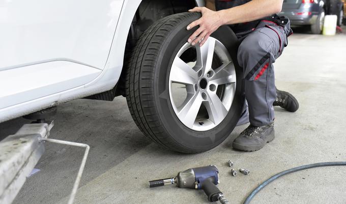 Does Car Insurance Cover Flat or Slashed Tires? | Allstate