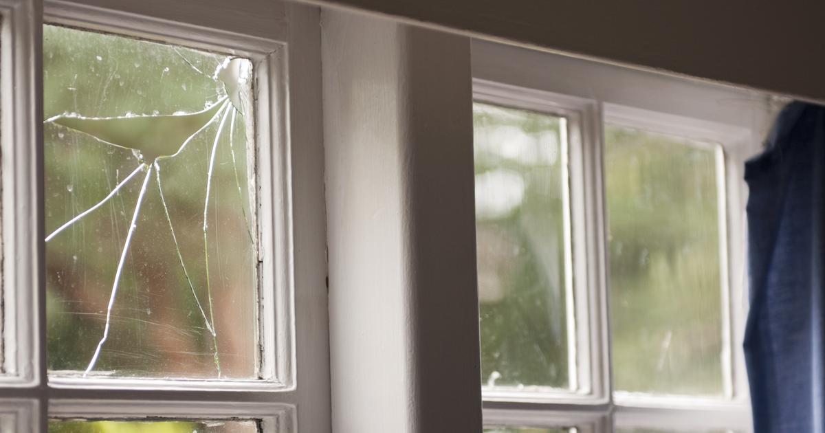 Does Homeowners Insurance Cover Broken Windows? | Allstate
