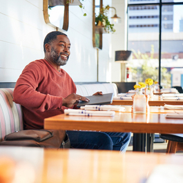 220913_Allstate_RestaurantCollab1_155_F.jpg