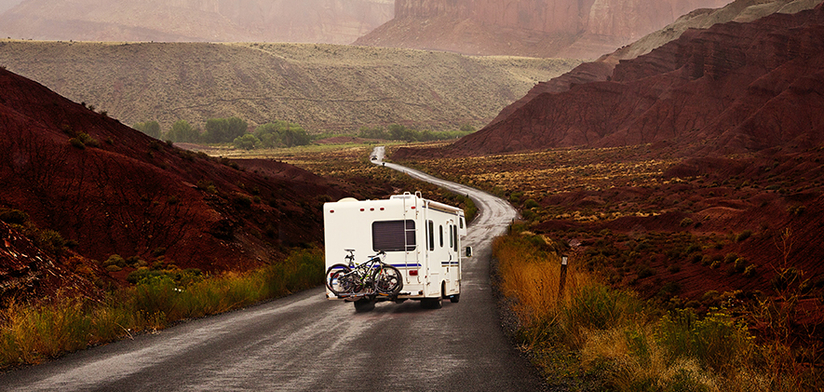 Motor home on a road trip through Utah