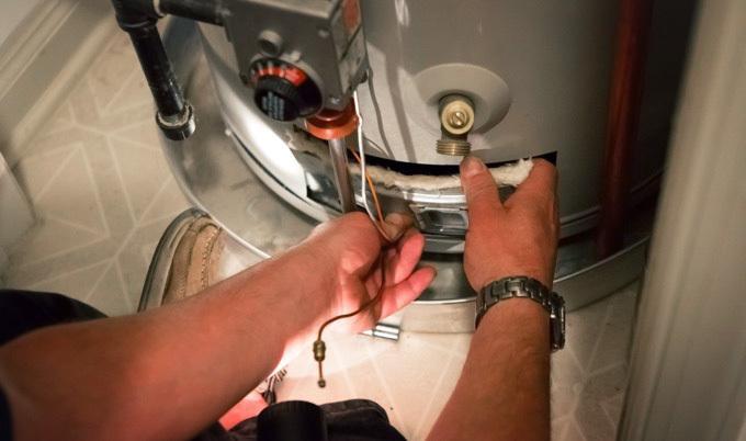 Step-By-Step: How to Flush a Hot Water Heater