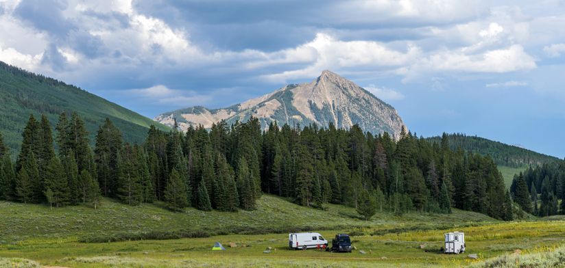 Colorado mountains landscapge